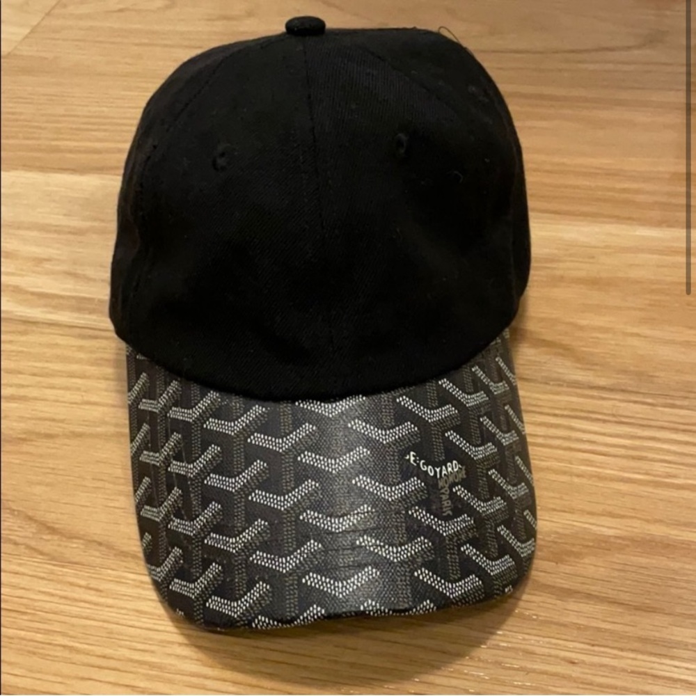 Designer Style Baseball Hat Adjustable - image 1